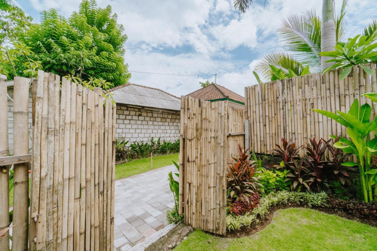 Brisk Homestay Uluwatu Extérieur photo